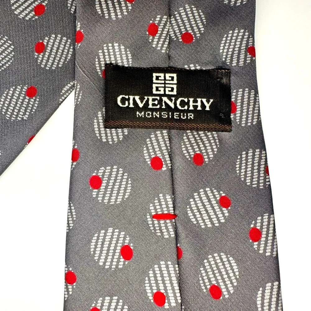 Vintage GIVENCHY MONSIEUR Gray Abstract Olive Patterned Classic Silk Tie, 3.25